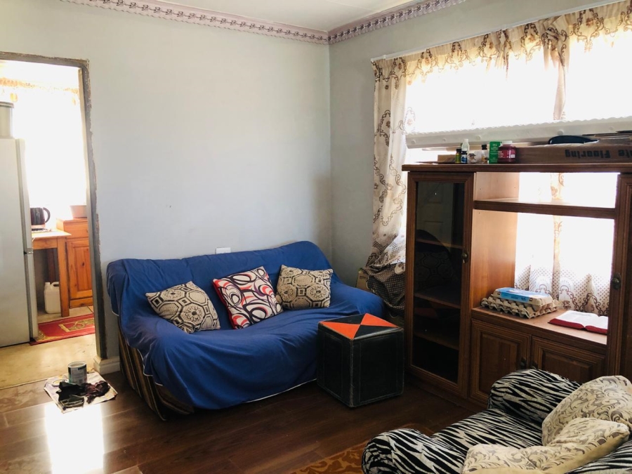 2 Bedroom Property for Sale in Kwa Nobuhle Eastern Cape